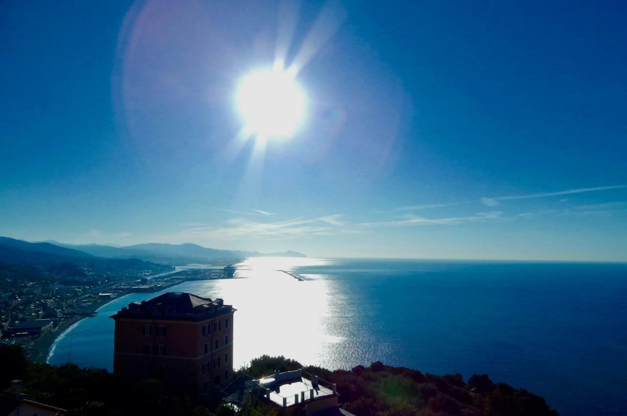 Le Giuee Genoa